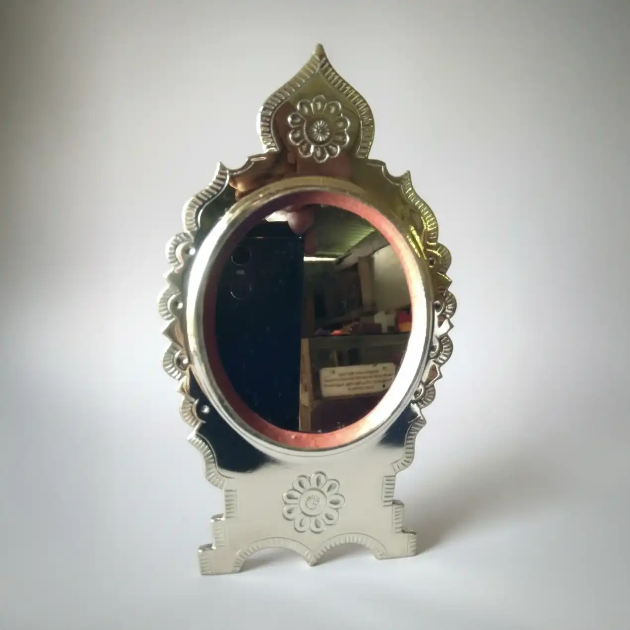 Premium Floral Aranmula Kannadi