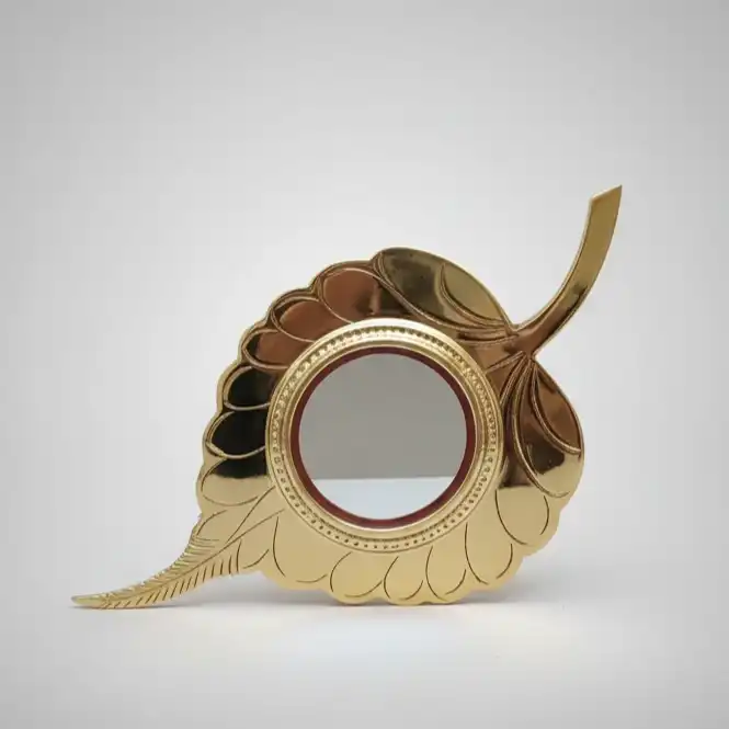 Leaf Shape Aranmula Kannadi